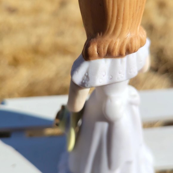 12 Enesco 1980's vintage Birthday - Growing Up Girl dolls/ Growing up Girls - Picture 4 of 6